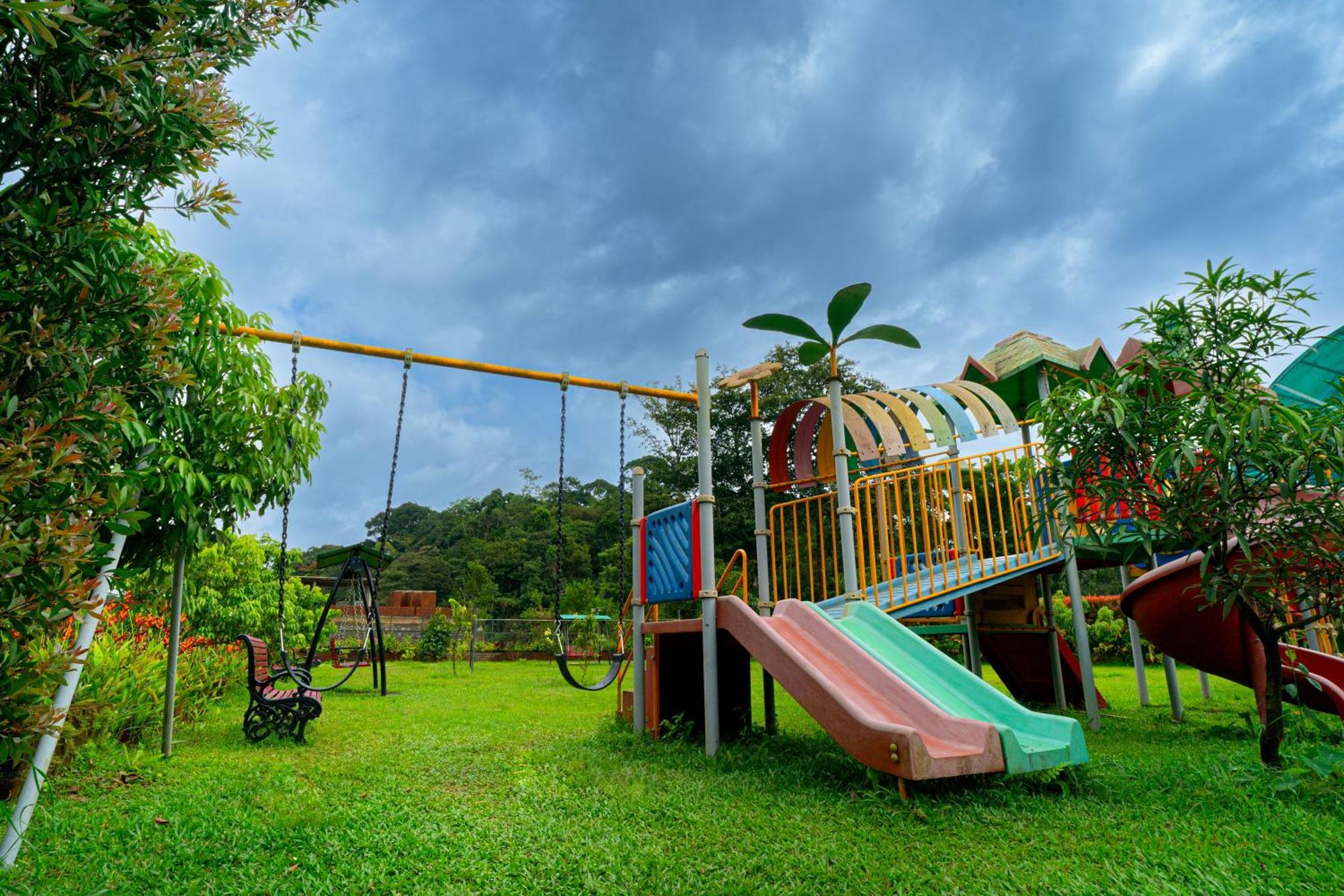 The Sanihara Hotel & Resort Vithiri Kültér fotó