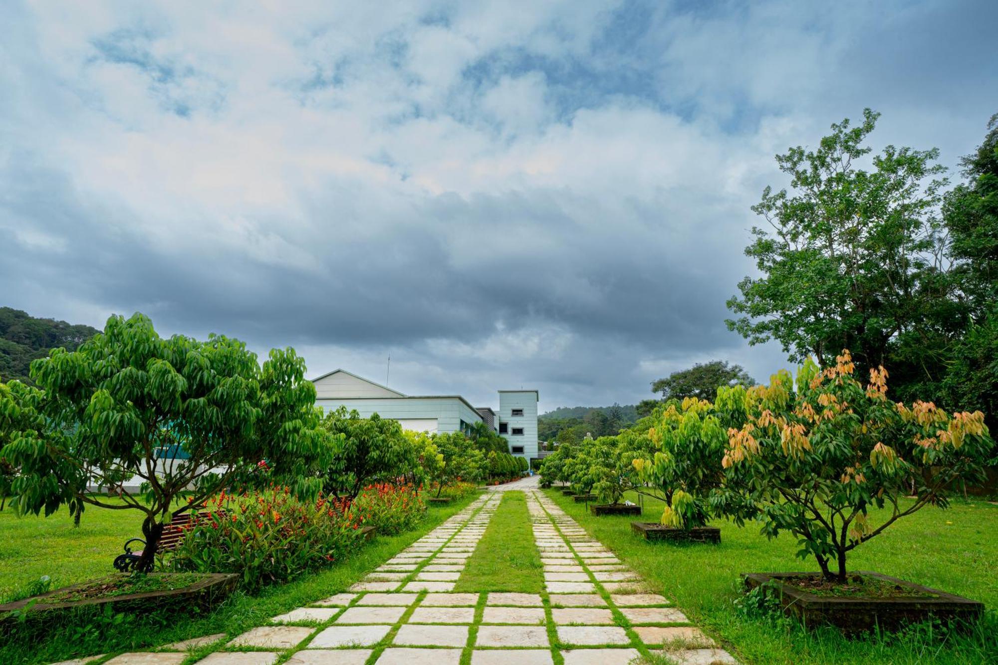 The Sanihara Hotel & Resort Vithiri Kültér fotó